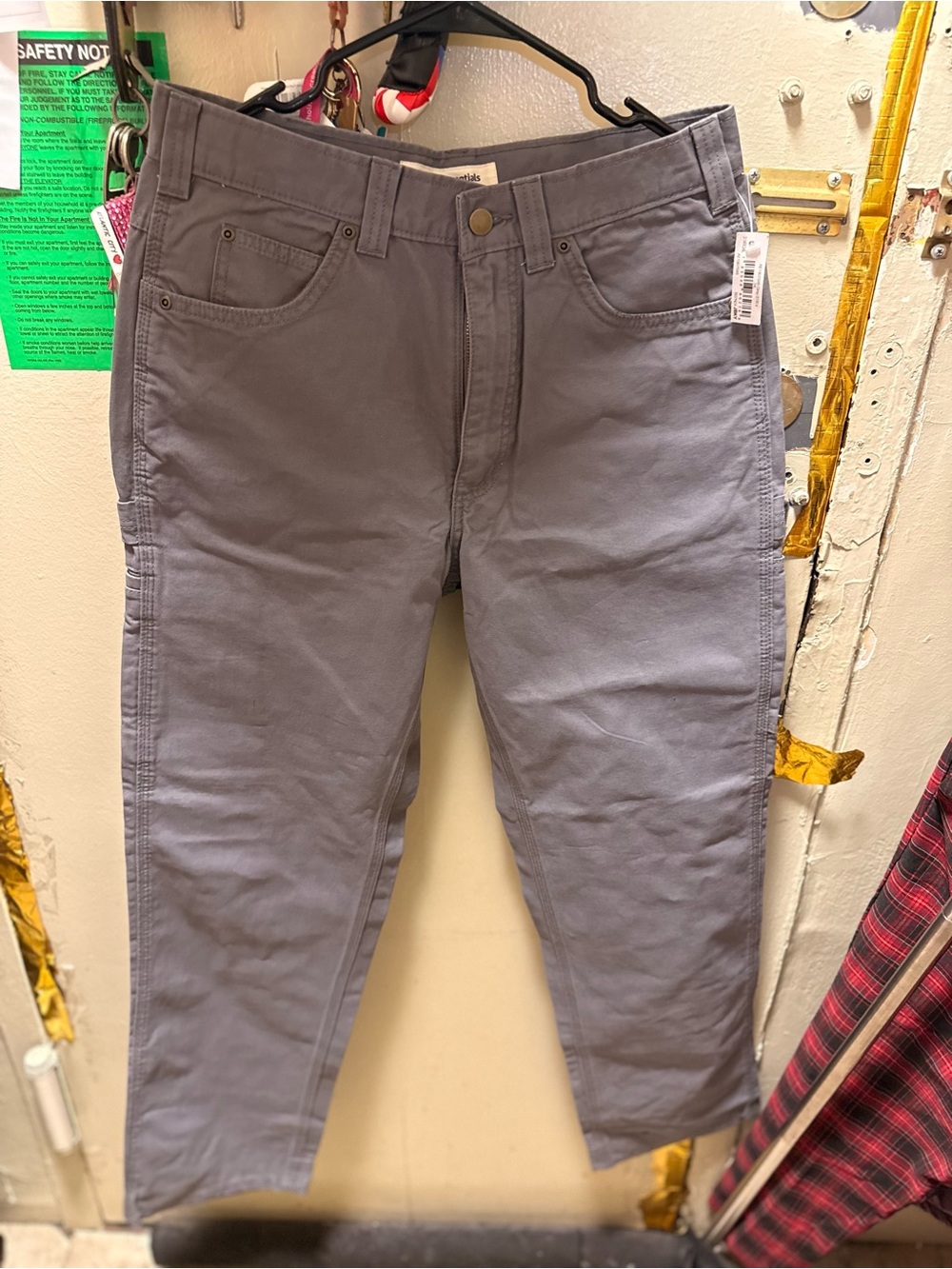 Amazon Essentials Men's Cargo Pants in Light Brown
